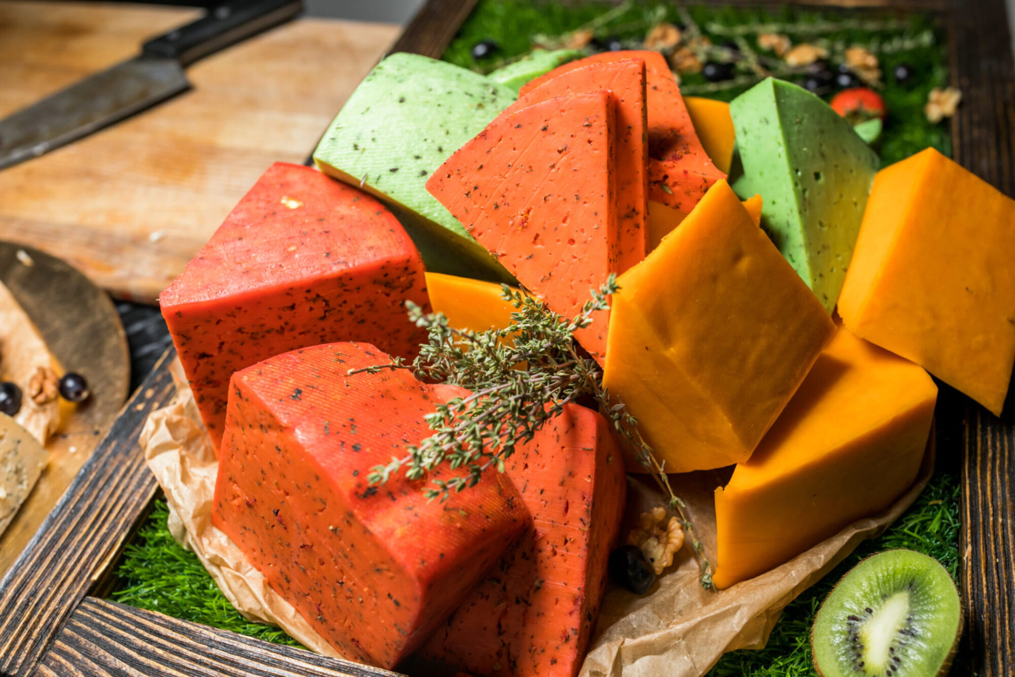 Dali_picasso_moscow_russianroulette