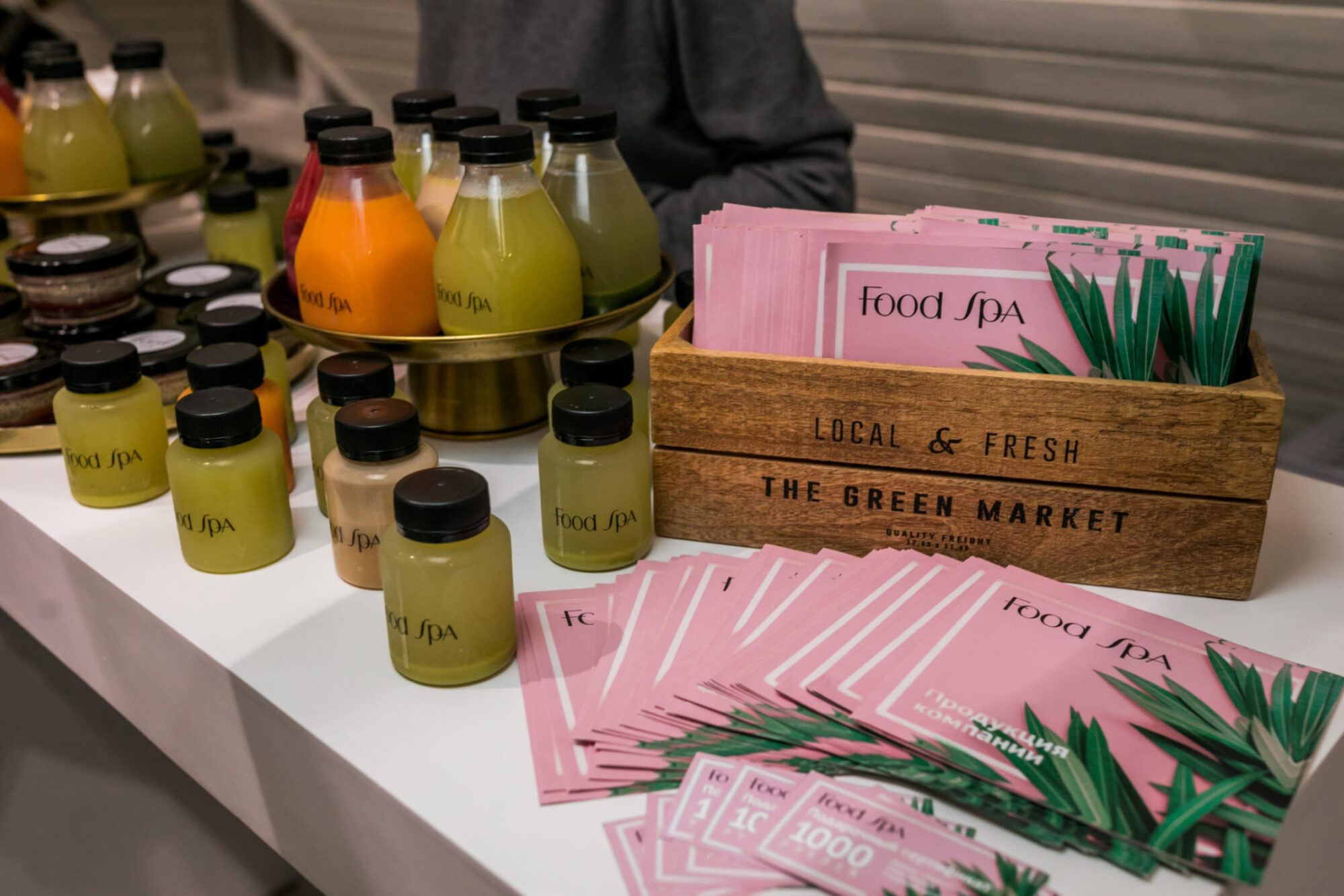 Dali_picasso_moscow_russianroulette