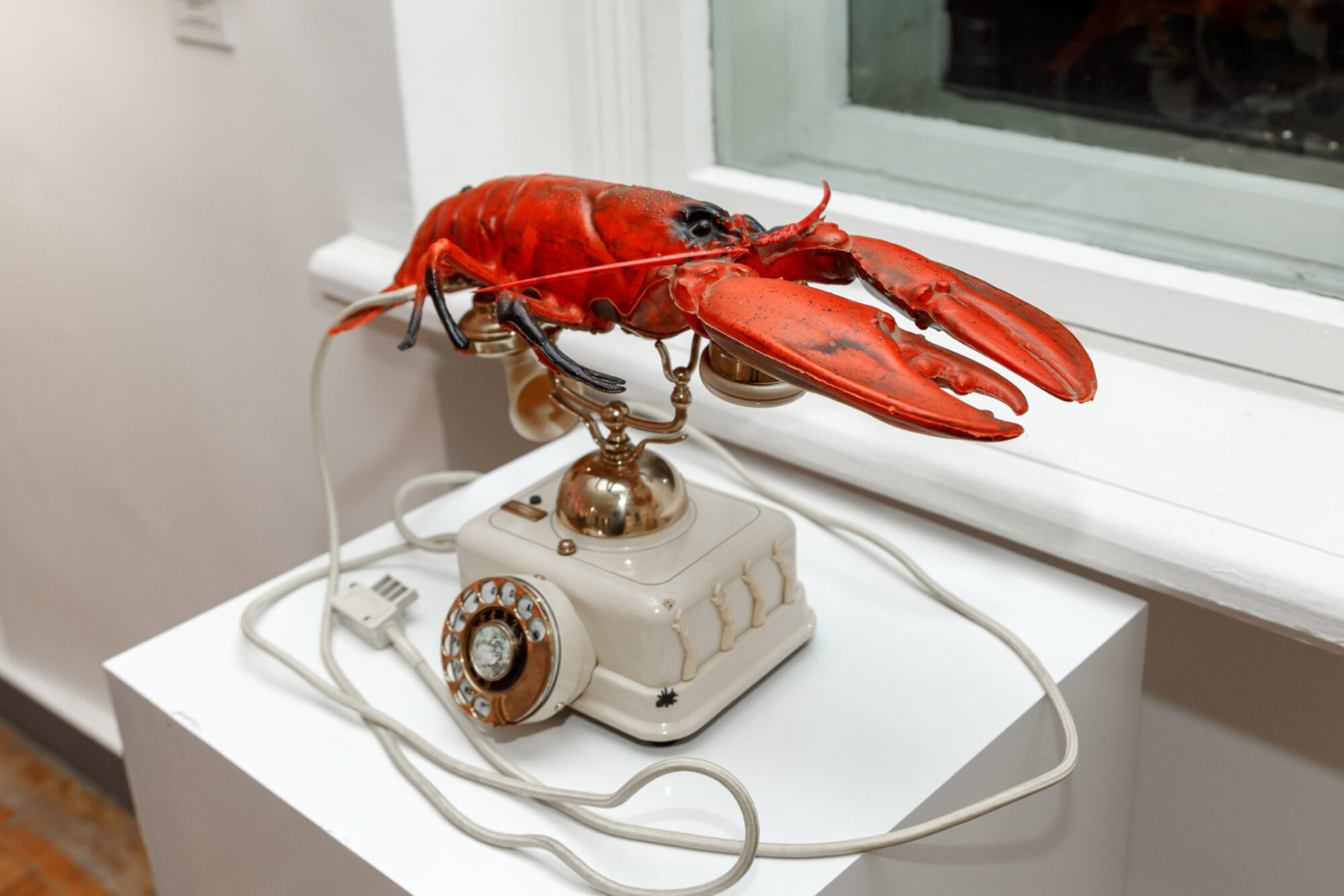 Dali_picasso_moscow_russianroulette