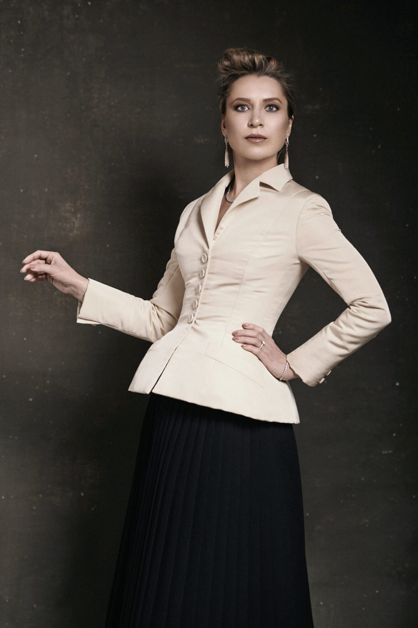Bar Jacket: DIOR HAUTE COTURE, Photo: GABOR SZANTAI, Model: ANASTASSIA VORONTCOVA, Makeup: TATIANA DOROGAYA, Hair: JENYA GRIBOV, Style: SHERRY WALKER