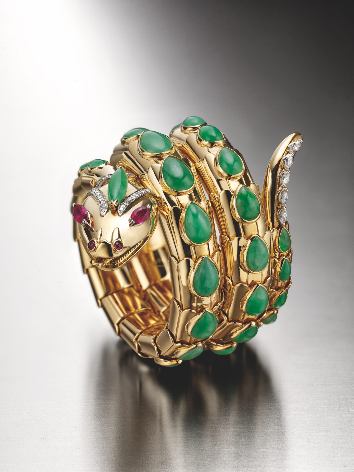 Snake bracelet in gold with jade, rubies and diamonds, 1968. Photo credit: Studio Orizzonte